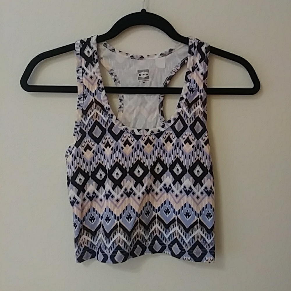 PATTERNED CROP TOP